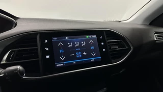 Peugeot 308 SW 1.2 PureTech Blue Lease Allure TREKHAAK CAMERA NAVI CRUISE LM. / 41