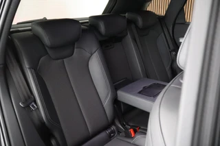 Audi Q5 50 TFSI e 299pk quattro S edition Trekhaak Virtual Cockpit Led Keyless ACC Stoelverwarming 2x S-Line / 40