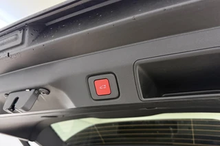 Jeep Compass 1.2 e-Hybrid First Edition Automaat | DEMO | Rondomzicht camera | Climate control | Navigatie | 8 jaar speciale garantie | Keyless / 14