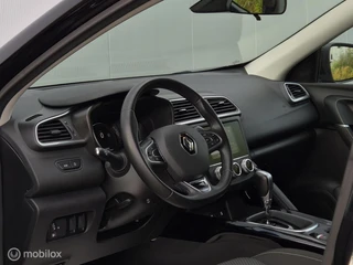 RENAULT KADJAR 1.3 TCE ZEN AUTOMAAT/TREKHAAK/KEYLESS/LED/CARPLAY / 24