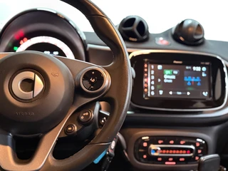 Smart Forfour 1.0 Passion | Automaat | Carplay | Cruise Control | LED | Bicolor | Camera | Lichtmetalen velgen 15 Inch / 29