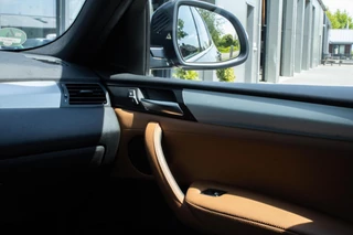 BMW X4 xDrive28i Centennial High Executive|Camera|Dodehoek|Leder| / 23