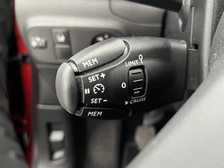 Citroën C3 PureTech 110 S&S Shine  | Trekhaak afneembaar | Panoramadak | Keyless | Carplay | Parkeersensoren voor + achter |  Cruise Control | Climate Control | Achteruitrijcamera | Dodehoekdetectie | Distributie al vervangen | / 25