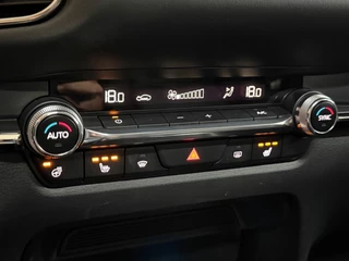 Mazda CX-30 2.0 e-SkyActiv-X M Hybrid Luxury | Pano | Leder | HUD | ACC | Dodehoekdetectie | 180 PK | 2023 / 27