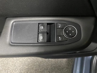 Renault Clio 1.0 TCe Zen/ Nederlandse auto/ Parkeersensoren achter/ Airco/ Apple carplay/ Android / 11