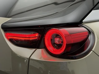Mazda MX-30 e-SkyActiv R-EV 170 Makoto Trekhaak | Head-UP | BOSE | 360 Camera | Premium Pack / 27