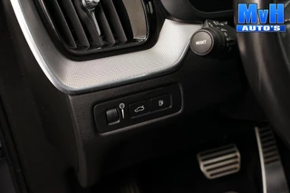Volvo XC60 2.0 PHEV T6 AWD R-Design|PANO|H/K|TREKH|SOH93% / 59