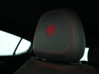 Alfa Romeo Tonale 1.3T PHEV 280PK VELOCE SOH 94,90% | Cruise Adaptief | El. achterklep | Camera / 22