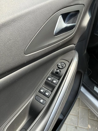 Opel Grandland X 130 PK 8-Traps Automaat | Climate control | Panorama dak | Winterpakket | Navigatie | Parkpilot | LM-Velgen | Trekhaak | AGR | Xenon verlichting / 29
