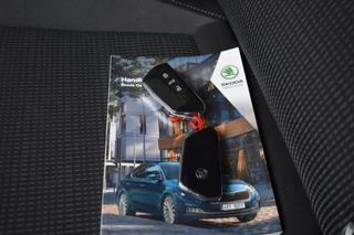 Skoda Octavia Combi 1.0 e-TSI Ambition VirtualCockpit NAVI ECC / 33