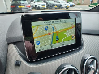 Mercedes-Benz B-Klasse 200 PRESTIGE AUTOMAAT  Pano | Dodehoeksensoren | Clima | Trekhaak / 17