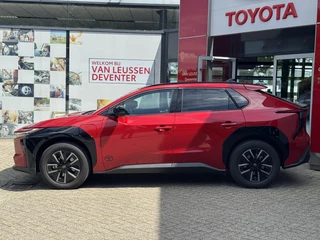 Toyota bZ4X EXECUTIVE 73KWH MODEL 2026! NL-AUTO JBL-AUDIO STOELVERWARMING/KOELING 360GR-CAM PARK-SENSOREN / 2