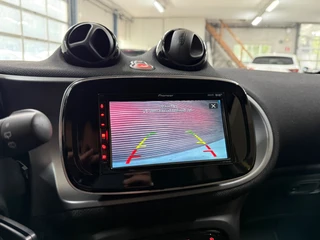 Smart Forfour 1.0 Passion | Automaat | Carplay | Cruise Control | LED | Bicolor | Camera | Lichtmetalen velgen 15 Inch / 10