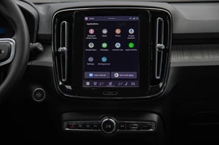 Volvo XC40 2.0 B3 Core MY2026|Leder|Keyless|PDC|Camera|Carplay / 15