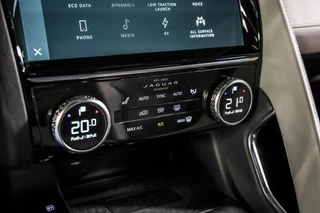 Jaguar E-PACE 1.5 P300e AWD R-Dynamic S Leder|Carplay|Camera / 48