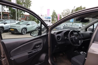Toyota Yaris 1.5 HYBRID DYNAMIC APPLE/ANDROID KEYLESS CLIMA CAMERA / 6