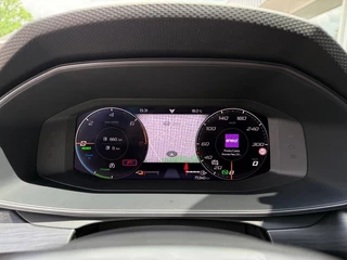 CUPRA Leon 1.4 e-Hybrid VZ Business 245PK LED Navi ACC Carplay / 32