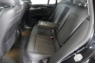 BMW X3 xDrive30e PHEV 293 pk | SOH 96% | Leder | 360° | Sportstoelen | / 14