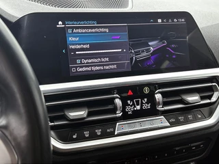 BMW 3-serie 330e xDrive | Dravit Grau | Camera | Stoelverwarming | Memory Stoelen | / 39