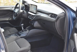 Ford Focus Wagon 1.0 EcoBoost Hybrid Titanium Winter Pack | NL-Auto | 1ste eigenaar | Carplay | Stoelverwarming | Full LED | Historie / 31