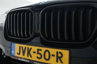 BMW X3 xDrive30e High Executive  360°cam, Stoelverwarming, Volleder, Carplay, interieur voorverwarming/(koeling) / 8