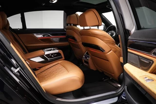 BMW 7-serie 730Ld xDrive High Executive | LUCHTVERING | COPILOT PACK | MASSAGE | SOFTCLOSE | 360 CAMERA / 4