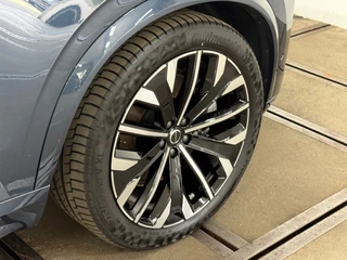 Volvo XC90 2.0 T8 Plug-in hybrid AWD Plus Dark | 7p. | MY2026 | Premium Pakket | Lagom pakket | Pano | Luchtvering | B&W |Trekhaak / 27