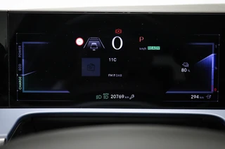 Lancia Ypsilon Edizione Cassina Limitata 51 kWh | NAVIGATIE | MASSAGE | DRAADLOZE LADER | DAB | 360 CAMERA / 6