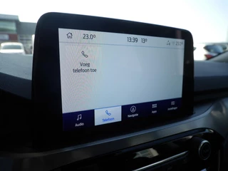 Ford Kuga 2.0 TDCi Titanium | Diesel | Trekhaak | 1900KG trekgewicht | Keyless entry en start | Lichtmetalen velgen | Navigatie | Climate control | Parkeersensoren achter / 26