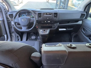 Toyota PROACE Electric Verso LONG EXTRA RANGE DYNAMIC 75KWH 8-PERSOONS ROLSTOEL / INVALIDE VERLAAGD-INBOUW-OPRIJPLAAT 2x SCHUIFDEUR / 4