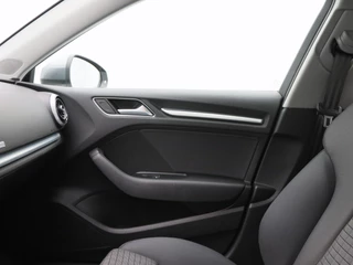 Audi A3 Sportback 30 TFSi 115 Pk Automaat Sport Lease Edition | Cruise Control | Navigatie | Led Koplampen | Sportstoelen | 17 Inch | 86.733 Km!! / 29