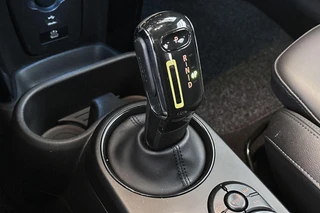 MINI Electric Camden Go Edition 33 kWh SOH 97% Apple CarPlay Achteruitrijcamera Sportstoelen Stoelverwarming / 28