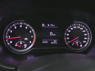 Hyundai i10 1.2 automaat | 15" LMV | Airco | Parkeersensoren / 25