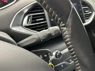 Peugeot 308 1.2 PureTech Blue Lease Premium CAMERA CARPLAY NAVI ECC CRUISE LM. / 22