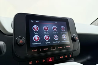 Fiat Panda 1.0 Hybrid Pandina / 20