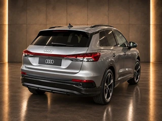 Audi Q4 e-tron Binnenkort beschikbaar! Q4 S edition S-line 45 electric 82kWh 285pk Matrix led / 9