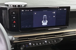 Lancia Ypsilon 1.2 Turbo Hybrid 110pk / 16