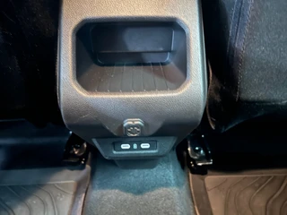 Dacia DUSTER 1.6 Hybrid 140 Extreme NL auto / Eerste eigenaar / Automaat / 34