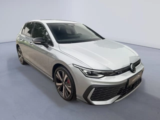 Volkswagen Golf 1.5 eHybrid GTE 272pk / 360 Cam / 5J Garantie / HUD / Black Style / 4