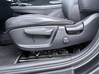 Kia EV6 Air 84 kWh  - Stoel-/stuurverwarming - Cruise Control Adaptief - Climate Control - CarPlay - Fabrieksgarantie tot 05-2033 / 20