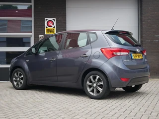 Hyundai ix20 1.6i Premium Camera| Cruise| Navi+BT / 4