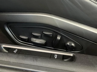 Porsche 911 Cabrio 3.0 Carrera 4 GTS | Burmester | Lift | Sportchrono | Matrix-LED | 360 | Memory | Sport-Design ( Vestiging - Nieuwegein ) / 17