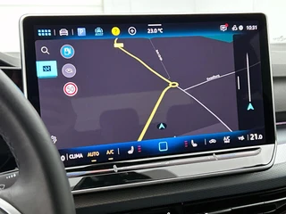 Volkswagen Golf 1.5 eTSI Black Line CAMERA | IQ Light + Grill | VIRTUAL / 37