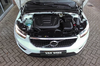 Volvo XC40 1.5 T2 Momentum Core | 1e eigenaar | NL auto | Navigatie | Cruise control | Bluetooth | LED | Parkeersensoren | Bluetooth | Botsherkenning | Rijstrooksensor / 10
