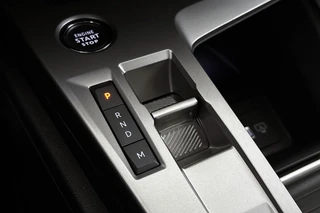Peugeot 308 SW 1.2 Hybrid 145 e-DCS6 Allure / 24