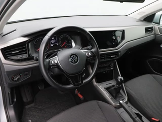 Volkswagen Polo 1.0 TSi R-Line | Adaptive Cruise | Climatronic | CarPlay | Parkeersensoren | Navigatie | 16 Inch | 98.183 Km !! / 4