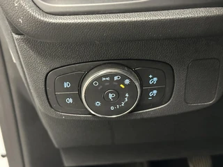 Ford Focus 1.0 EcoBoost Hybrid Connected CRUISE PDC / 18