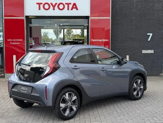 Toyota Aygo X Hybrid 115 Play GO PACK LICHTMETAAL APPLE & ANDROID CRUISE CONTROL METALLIC LAK / 2
