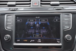 Volkswagen Tiguan 1.4 TSI ACT 150 pk Connected Series  NL-Auto | DAB | Elekt.trekhaak | Carplay | Cruise Control | Climate Control | NAP / 52