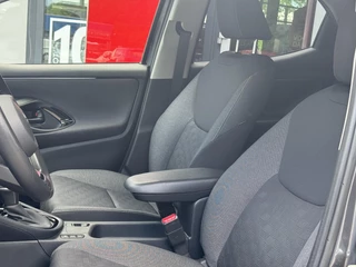 Toyota Yaris 1.5 Hybrid 115 First Edition CLIMA APPLE/ANDROID AD-CRUISE CAMERA BLUETOOTH / 7